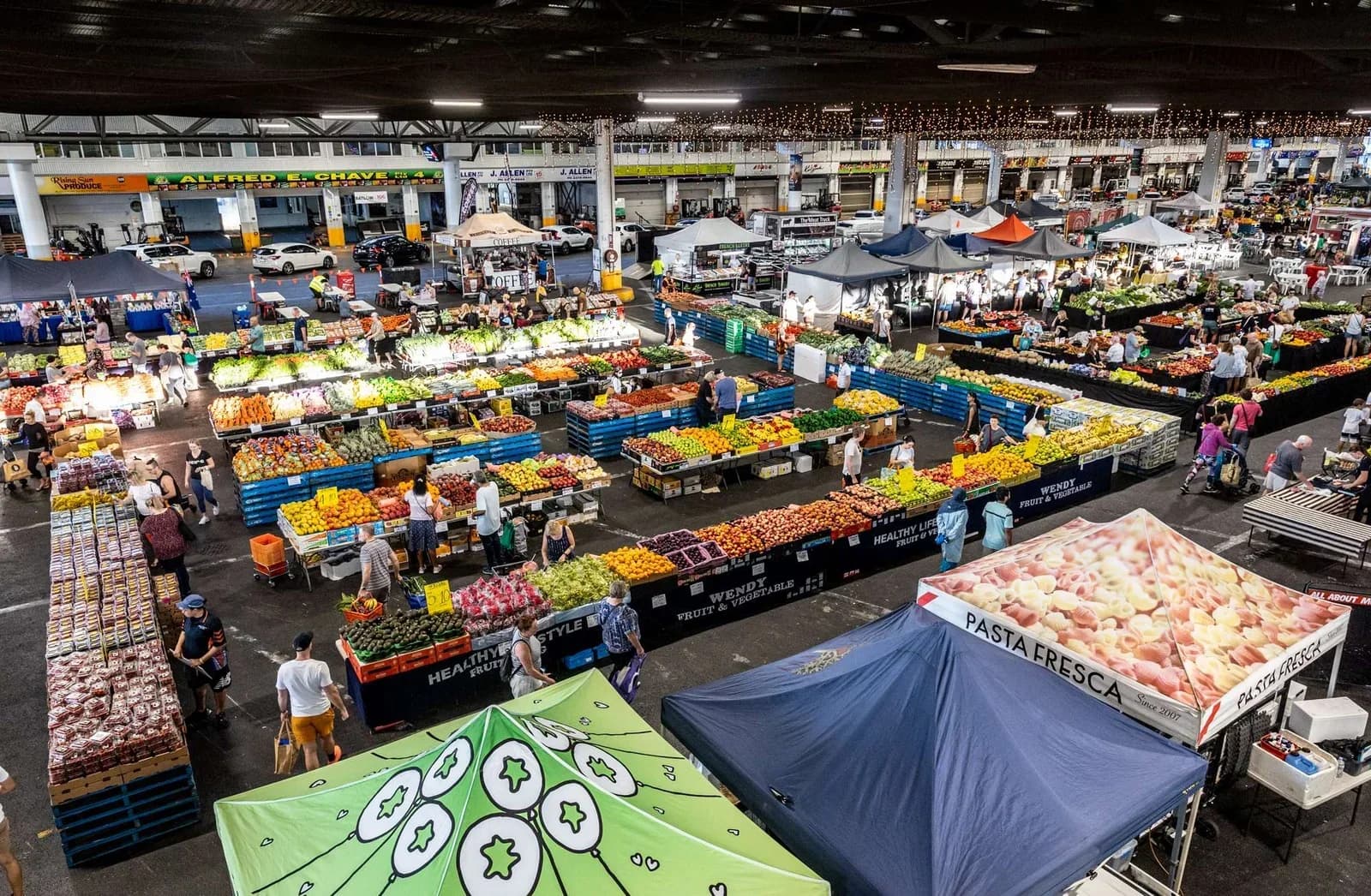 Saturday Fresh Market