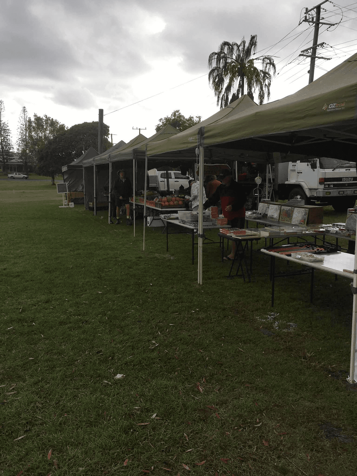 Rainbow Beach Markets