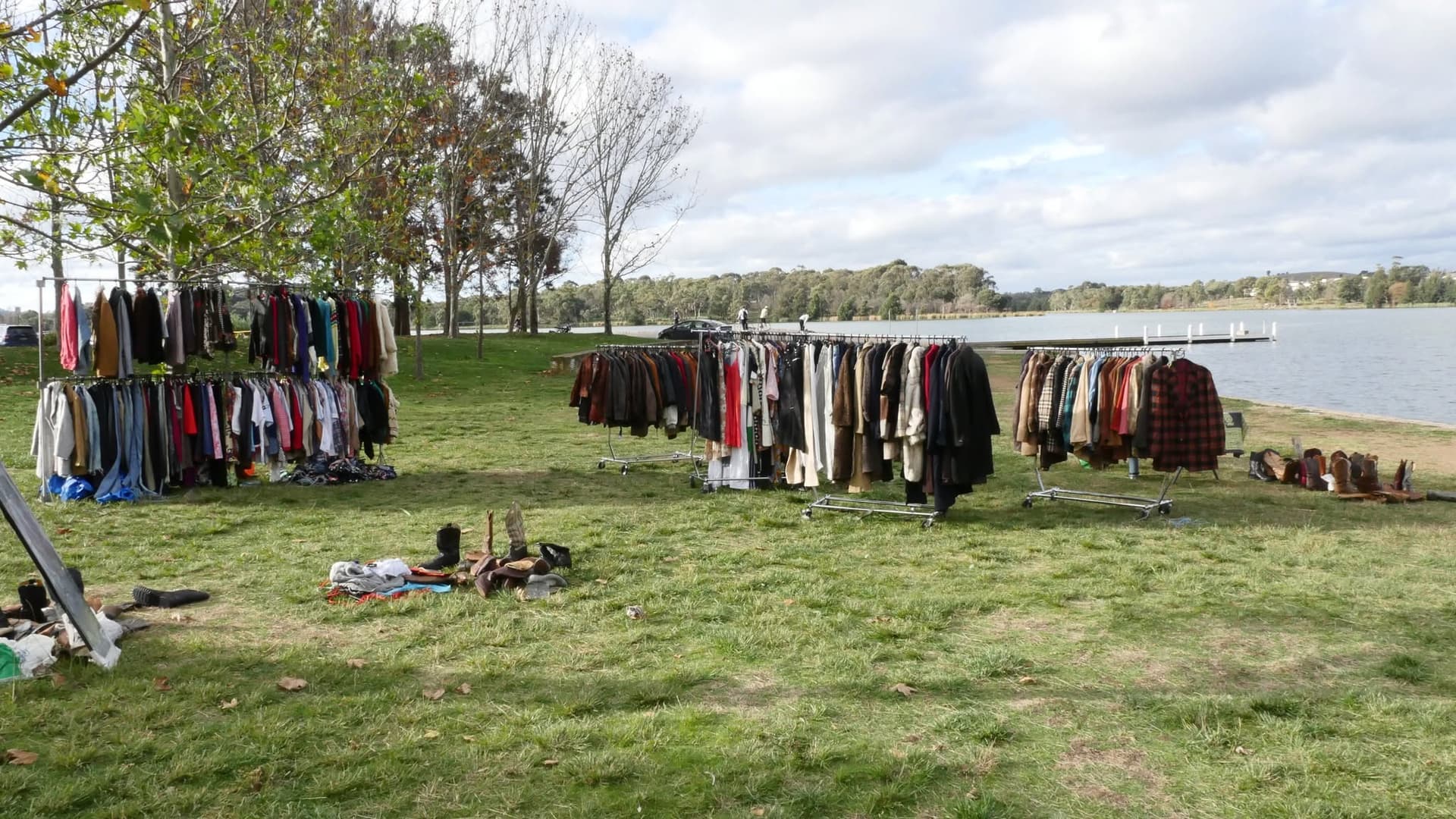 Sly Fox Market at Emu Bank