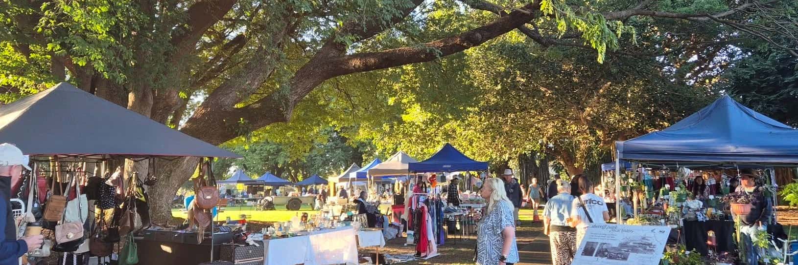 Mundingburra Markets