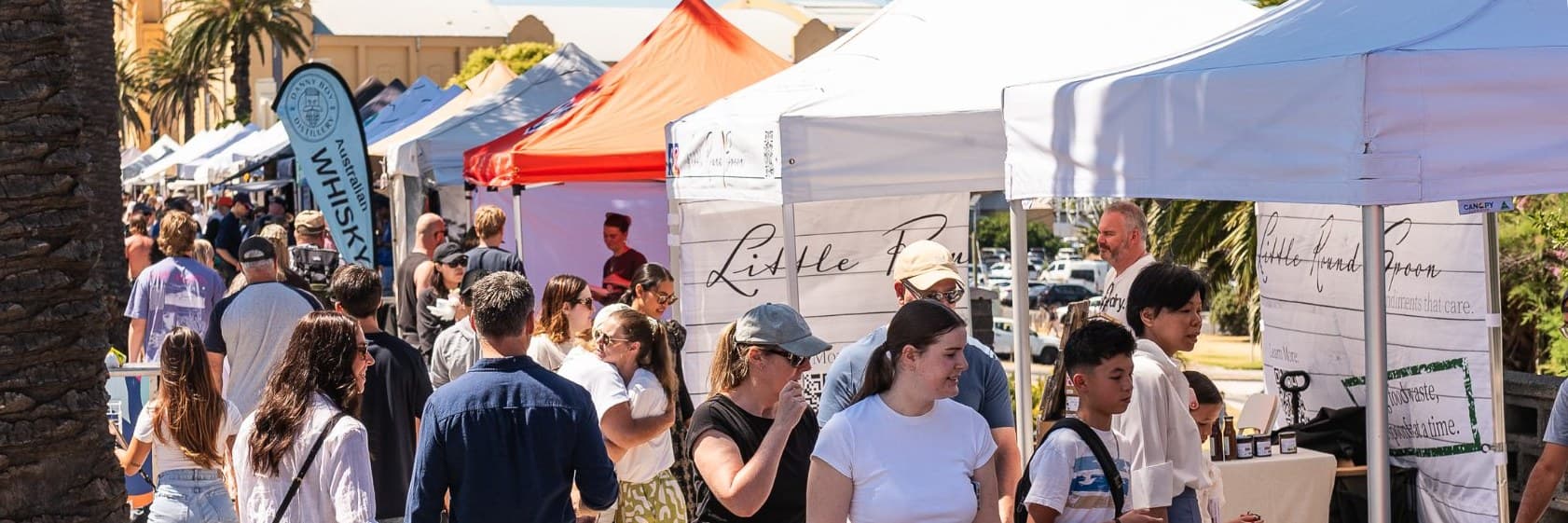 St Kilda Esplanade Market